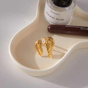 Wing Ring Gold Plated Zircon Bezel Setting Unisex Fashion Jewelry Gift - Product Image 4