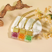 Bouteilles de parfum pour voiture en verre élégantes de forme carrée, pendentif, 8 ml, flacon diffuseur vide à suspendre, parfum longue durée, sans électricité