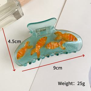 Pinza para el pelo de acetato con diseño de pez dorado transparente, accesorios bonitos para el cabello de mujer - Product Image 3