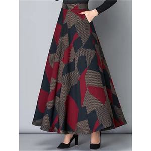 Nouvelle jupe longue coréenne taille haute épaissie pour l'automne et l'hiver, avec couleurs polyvalentes et grande ampleur - Product Image 3