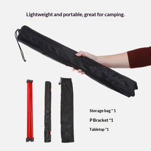 <span class=keywords><strong>Table</strong></span> <span class=keywords><strong>de</strong></span> camping pliable d'extérieur compacte avec sac <span class=keywords><strong>de</strong></span> transport, cadre métallique rouge, idéale pour les pique-niques, les barbecues, les festivals et la randonnée - Product Image 4