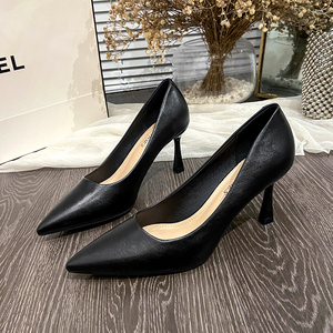 حذاء خنجر نسائي أنيق احترافي بكعب عالي مدبب بنعل من كلوريد البولي فينيل بارتفاع 5 كعب لفصل الصيف والخريف - Product Image 2