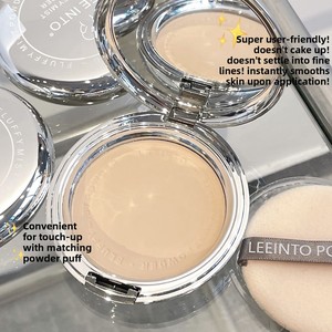 LEEINTO Poudre Compacte Translucide Effet Brume, Correctrice, Anti-compactage, Éclaircissante, Fini Impeccable, Longue Tenue, Poudre Fixatrice Crémeuse pour la Peau - Product Image 3