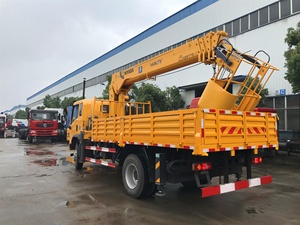 Grúa montada en camión hidráulico de 8 toneladas de China para las ventas - Product Image 6