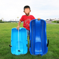 Vente en gros transfrontalière de planches de ski sur herbe, motoneiges pour adultes, luges d'extérieur en PVC avec freins, snowboards pour enfants, fabriqués en Chine
