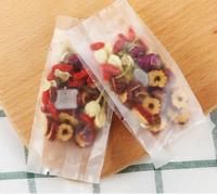 Chinese traditionele gezonde rode rose bud, chrysant, rode goji berry, jujube gemengde bloem thee
