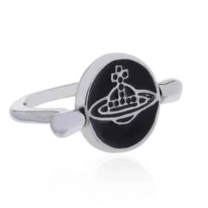 แหวนหัวกะโหลกดาวเสาร์สีพลิกสองด้าน - Product Image 3