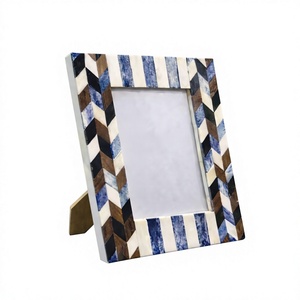 Marco de Fotos con Incrustaciones de Hueso Aurelia, Marco de Exhibición de Fotos de Lujo Hecho a Mano para Decoración Moderna del Hogar, Recuerdos y Regalos - Product Image 1