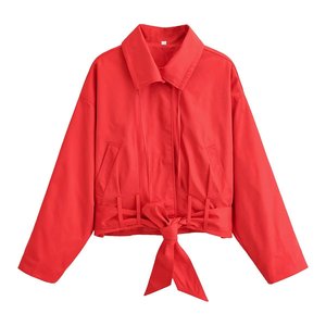 เสื้อแจ็คเก็ตครอปผู้หญิงแบบเรียบง่าย รุ่นปี 2026  คอปกคลาสสิก  แบบมินิมอล  ใช้งานได้หลากหลาย  เสื้อโค้ทสั้น  สไตล์วินเทจลำลอง สีแดง  รับผลิตแบบ OEM/ODM - Product Image 1