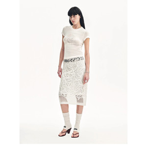 Falda Recta de Acetato con Lentejuelas Bordadas, Modelo "Sueño de Verano" - Product Image 5