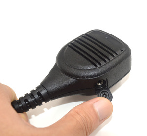 Micrófono Walkie Talkie de Largo Alcance Portátil con Botón PTT, Intercomunicador y Llamada de Emergencia SOS, Venta Directa de Fábrica - Product Image 4