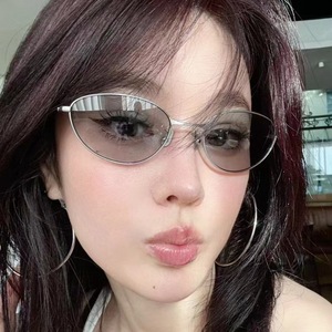 Lunettes de soleil œil de chat, monture en métal, UV400, monture intégrale, style rétro, unisexe, protection solaire, lunettes de mode pour adultes - Product Image 1