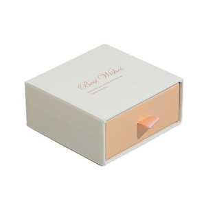Boîte cadeau écologique haut de gamme à fermeture magnétique coulissante, design carré, en carton rigide épais, avec ruban satiné, couleur assortie - Product Image 1