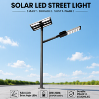 Lampe solaire de rue LED étanche IP66 30W, construction en alliage d'aluminium, batterie LiFePO4, télécommande pour autoroute