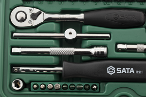 ชุดประแจบล็อก <span class=keywords><strong>SATA</strong></span> 09002 52 ชิ้น ขนาด 1/4 นิ้ว พร้อมหัวบล็อกแบบ Ratchet, หัว Hex, Torx, หัวแบน, หัวไขว้ บรรจุในกล่องพลาสติก สำหรับงานซ่อมรถยนต์และงานช่าง - Product Image 3