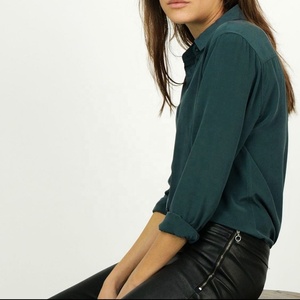 2023 mode soyeux Charmeuse Viscose couleur unie vert <span class=keywords><strong>travail</strong></span> femmes Blouses et chemises - Product Image 3