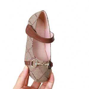 Sandales d'été plates pour filles, confortables, respirantes, de haute qualité, colorées et mignonnes - Product Image 4