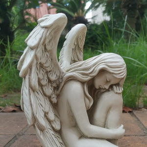 Escultura de Resina Vintage para Jardín - Estatua de Ángel y Doncella con Alas de Ángel, Decoración para Patio/Jardín - Product Image 4