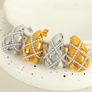 Boucles d'oreilles en forme de goutte d'eau en acier inoxydable pour femmes, à porter au quotidien - Product Image 3
