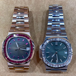 Montre de sport pour homme en acier inoxydable avec sertissage de diamants en moissanite octogonaux, luxe glacé, date - Product Image 2