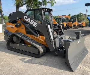 Chargeuse compacte sur chenilles DL550B avec moteur MTU 114 CV, haute efficacité opérationnelle, garantie de plus de 5 ans, pour usage en construction - Product Image 2