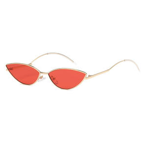 Gafas de Sol de Moda 2019 con Marco Pequeño para Mujer, Gafas de Sol Redondas Estilo Ojo de Gato - Product Image 2