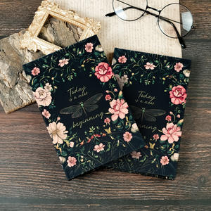 Cuaderno de Tapa Dura de la Serie Beautiful Trap, Diseño Lies Rose, Cuaderno Creativo de Alta Gama, Libreta de Actas de Reuniones - Product Image 2