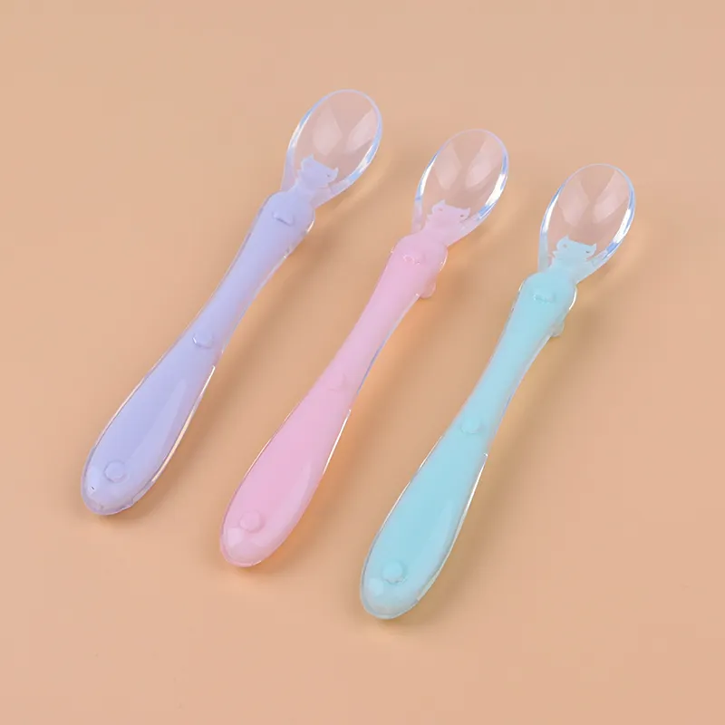 hot sales newborn baby teething spoon baby feeding plate and kids fork and spoon with silicone setl and stay