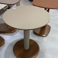 Commandes en gros Table basse noire personnalisable avec rangement, mobile et décorative, design moderne, livraison rapide