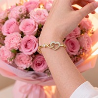 Bracelet Cœur Creux en Zircon pour Femme – Bijou Polyvalent, Tendance et Romantique, Réglable, Luxe Léger, Idéal Cadeau