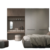 Armoire en bois massif écologique avec table d'étude, surface anti-rayures de qualité supérieure pour chambre familiale