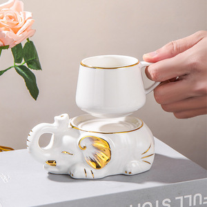 Tasse à café et soucoupe en céramique de style européen, créatives et simples, pour la maison, l'hôtellerie et la restauration, ensemble thé et café en forme d'éléphant, coffret cadeau coloré - Product Image 2