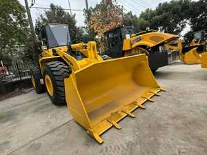 Komatsu WA380-3 d'occasion certifié, modèle 2022 |   Chargeuse sur pneus robuste, capacité de charge nominale de 6 tonnes, puissance de 174 kW - Vidéo - Product Image 3