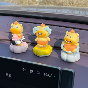 Ornement de voiture en plastique en forme de capybara mignon, décoration de tableau de bord pour l'intérieur de la voiture, cadeau - Product Image 3