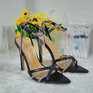 Sandales élégantes noires à talons pour femme, style urbain, avec bride de cheville ornée de cristaux, pour fêtes et mariages 2026 - Product Image 6