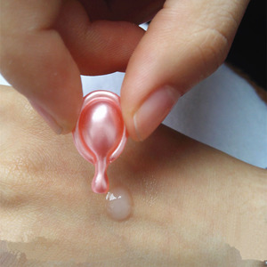 2025 Precio de fábrica Cápsula facial Suero Aceite de retinol facial a granel para la piel Cápsulas de suero nocturno - Product Image 3