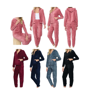 BETHEL felpa con cappuccio e pantaloni in pile Set confezione da 10 con taglie S/M/L/XL - Product Image 1