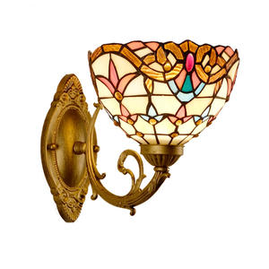 Lampe murale en fer colorée de style baroque rétro européen, luminaires décoratifs pour couloir, balcon, chambre ou à côté du bar - Product Image 3