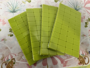 กระดานไพ่นกกระจอกอะคริลิคสีเขียวแอปเปิ้ล 4 ชั้น ยี่ห้อ Apeco แบบสั่งทำพิเศษ - ดีไซน์ทันสมัย หรูหรา เป็นมิตรกับสิ่งแวดล้อม ทนทาน พกพาสะดวก ขายส่ง - Product Image 1
