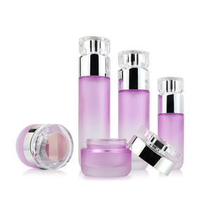 Emballage cosmétique <span class=keywords><strong>de</strong></span> luxe avec logo personnalisé, flacon en verre <span class=keywords><strong>de</strong></span> haute qualité <span class=keywords><strong>de</strong></span> 30g-120ml, bouchon diamant, bon <span class=keywords><strong>prix</strong></span>, forme carrée - Product Image 1