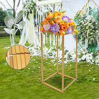 Support de colonne en métal or chaud géométrique décoratif grand support de fleurs pour la fête de mariage élégant Table sol Vases arc de mariage