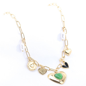 Collier avec pendentif en forme de cœur, ton or, incrustation de cristal de 18 mm, bijoux à porter au quotidien - Product Image 5