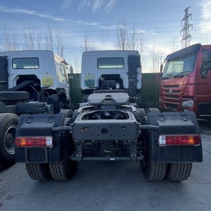 Camión Tractor Howo Nuevo con Motor Diésel Weichai de 430 CV HW76 - Product Image 2
