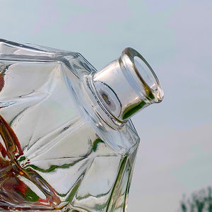 Fancy Spirit Liquor Bottle <strong>Special</strong> Shape 250ml 375ml 500ml <strong>Gin</strong> Whiskey Wine Vodka Glass Bottle for Brandy <strong>Gin</strong> with Cork - Product Image 5