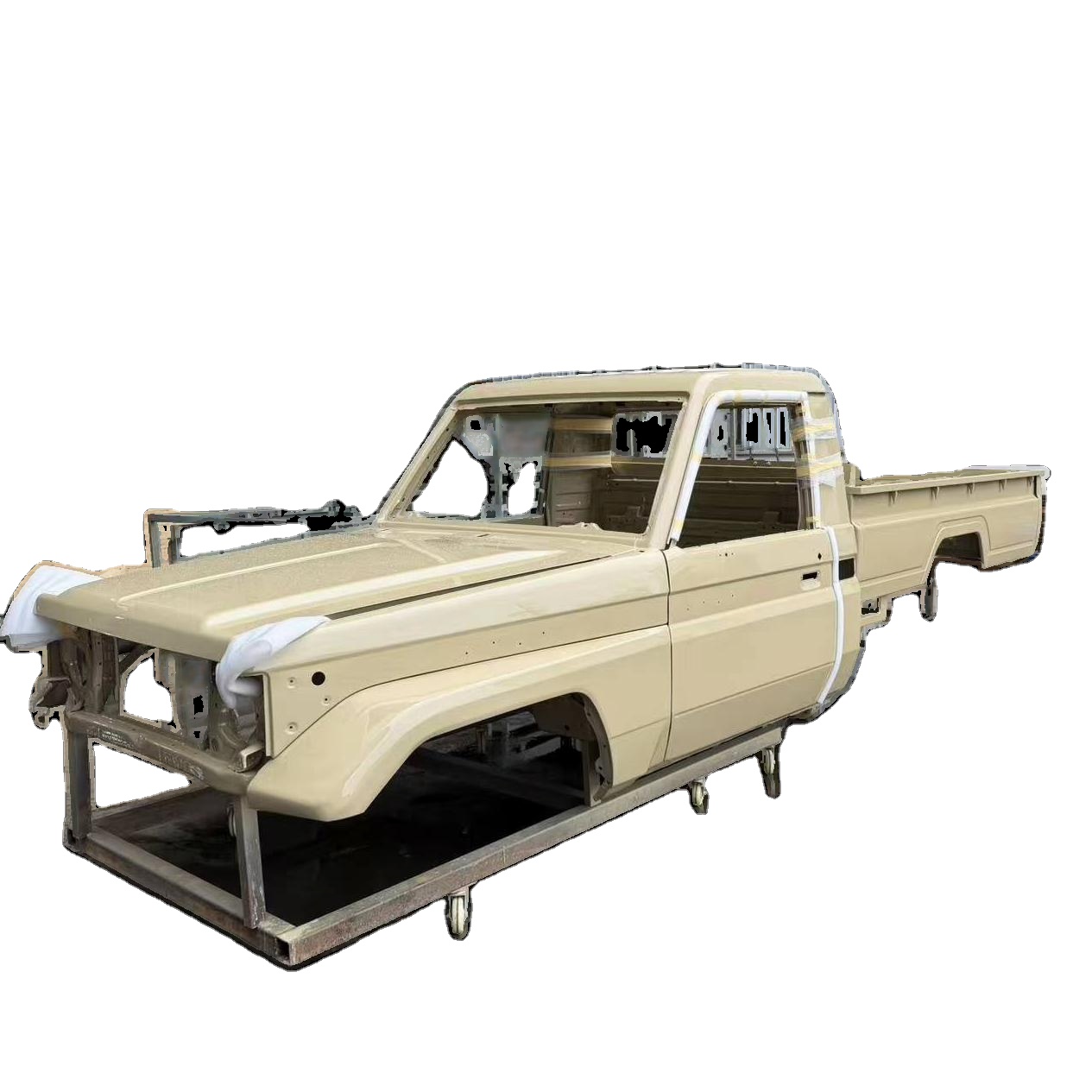 Toyota Land Cruiser HZJ79 - Durable & Versatile Vehicle