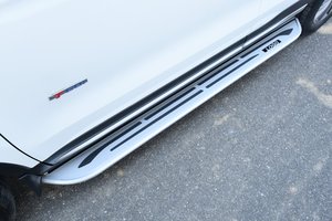 Estribos Laterales de Aluminio Plateado con Superficie Antideslizante Negra para Haohan L7/ev Cruise Model Suv - Product Image 4