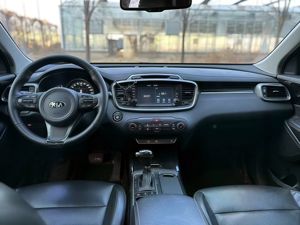 Familiar y Confortable, Usado, 2015, para <span class=keywords><strong>Sorento</strong></span> L 2.4L 6AT Gasolina 4WD Edición Elite 7 Plazas (Euro V) |   Asientos de Cuero Genuino |   Izquierda | - Product Image 6