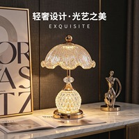 Lampe de table en verre cristal de luxe, lampe de chevet à 3 couleurs réglables, élégante lampe de bureau dorée pour la décoration de la chambre à coucher et du salon