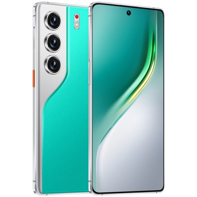 TECHNO CAMON 40 PRO 5G 6.8 Inch AMOLED Screen 144Hz Refresh Rate Smooth View