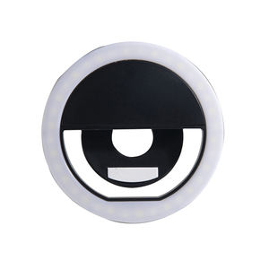 Accessoire de téléphone en streaming en direct avec chargement USB avec lumière de remplissage Beauty Selfie - Product Image 3